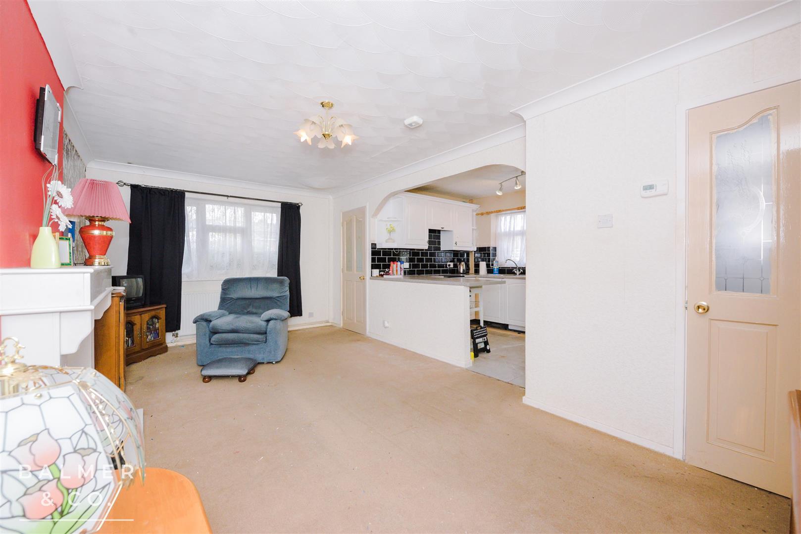 Warlow Drive, Leigh, Greater Manchester, WN7 Balmer & Co